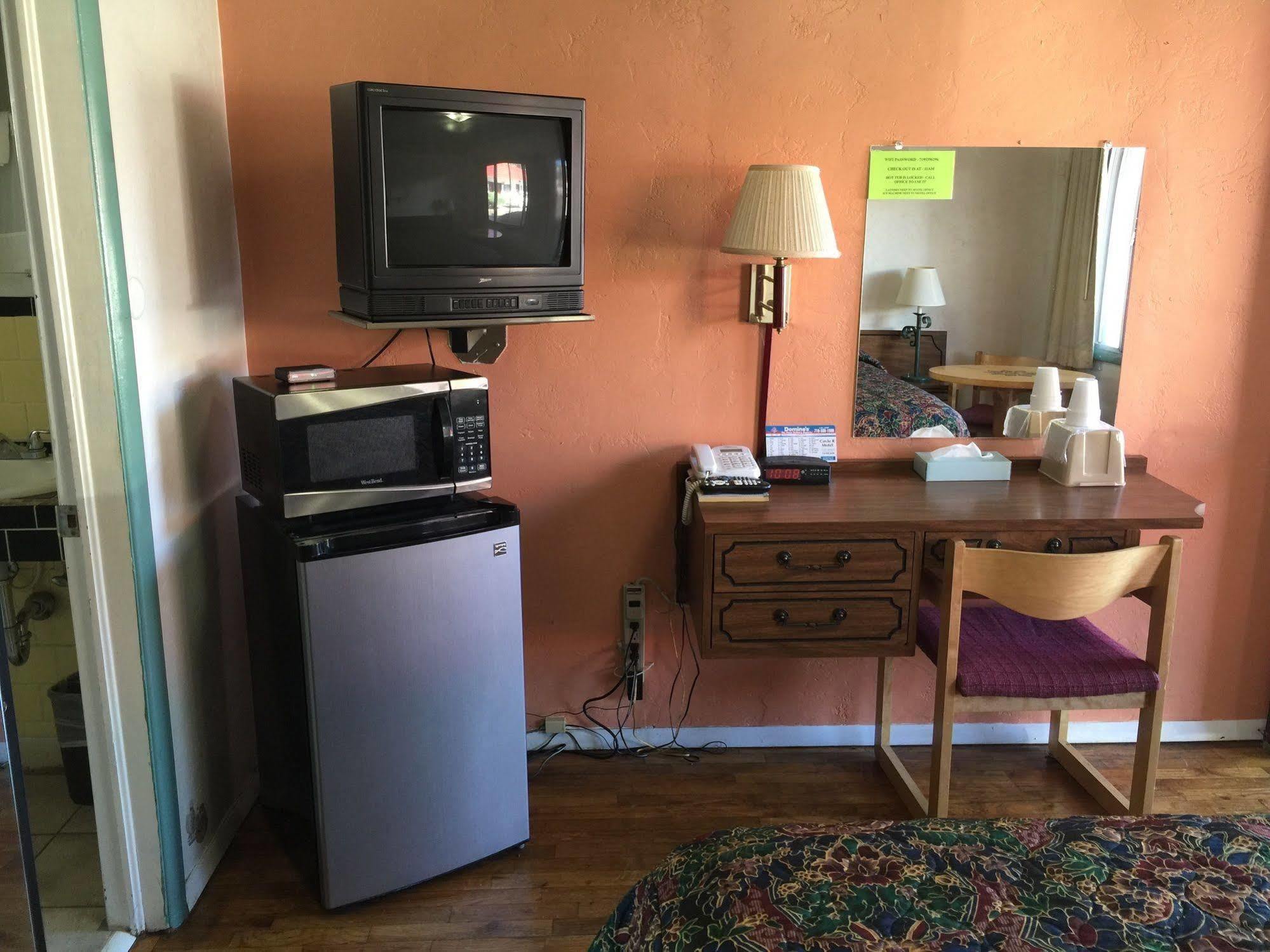 Circle R Motel Салайда Екстер'єр фото