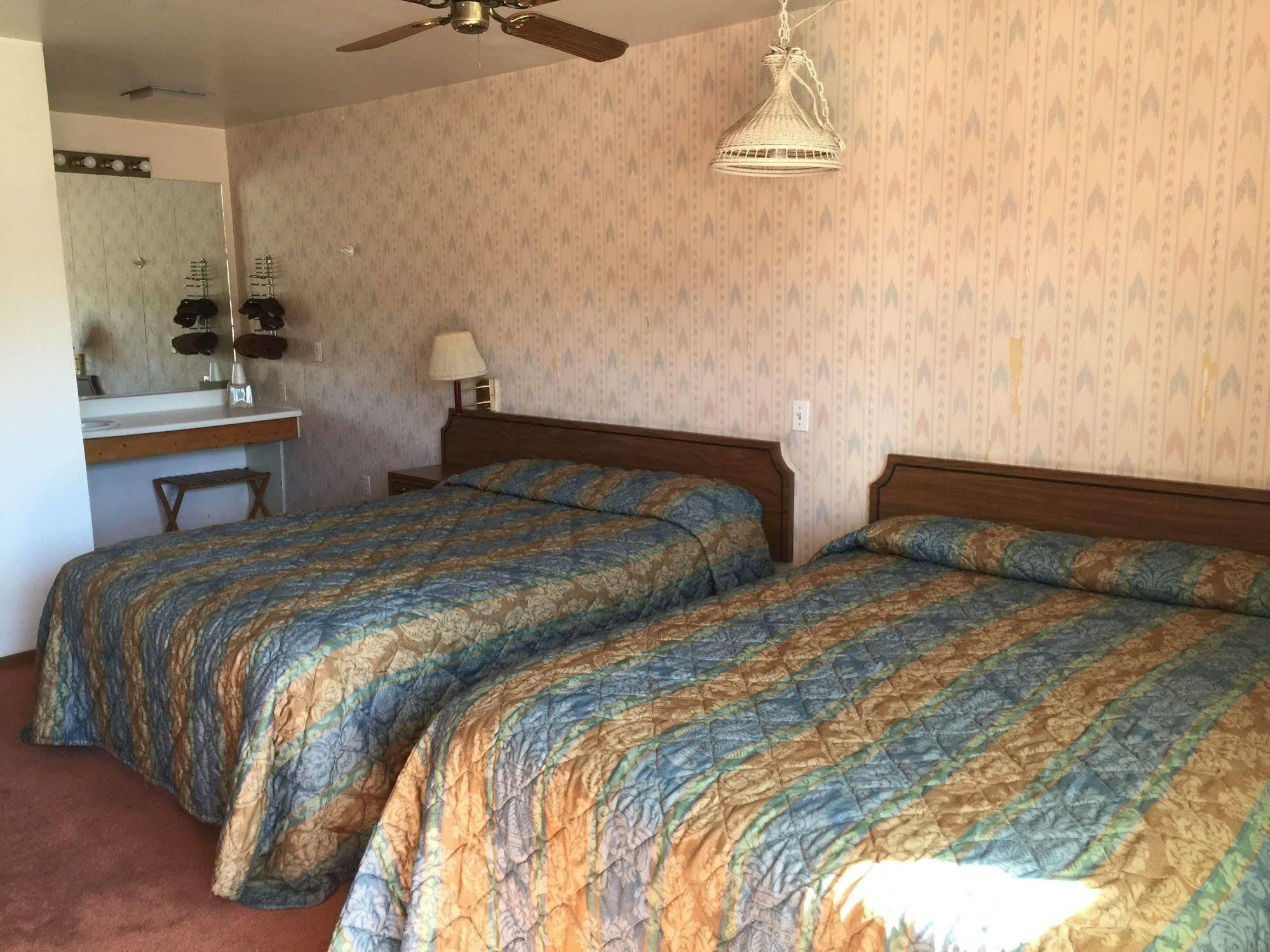 Circle R Motel Салайда Екстер'єр фото