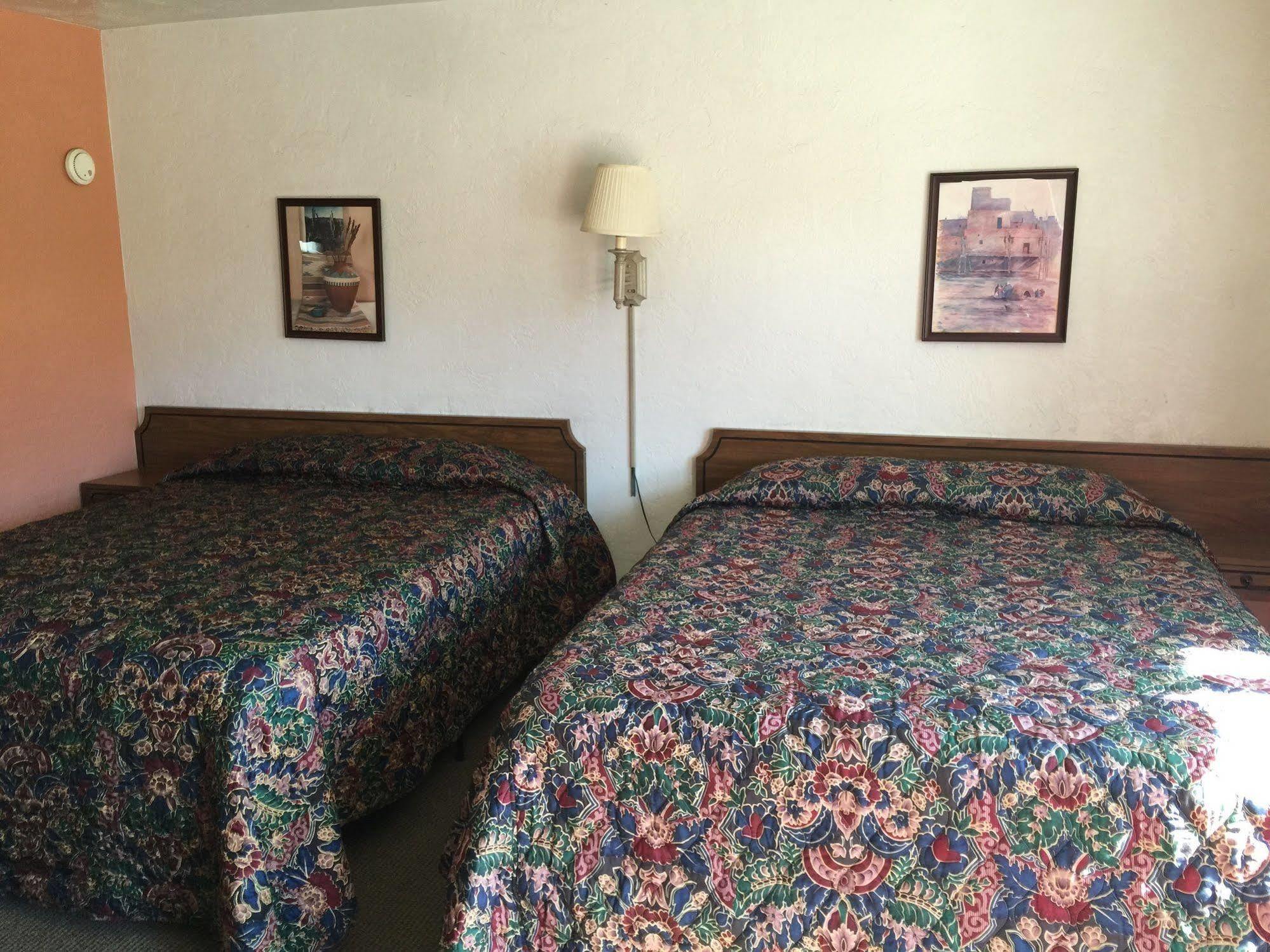 Circle R Motel Салайда Екстер'єр фото