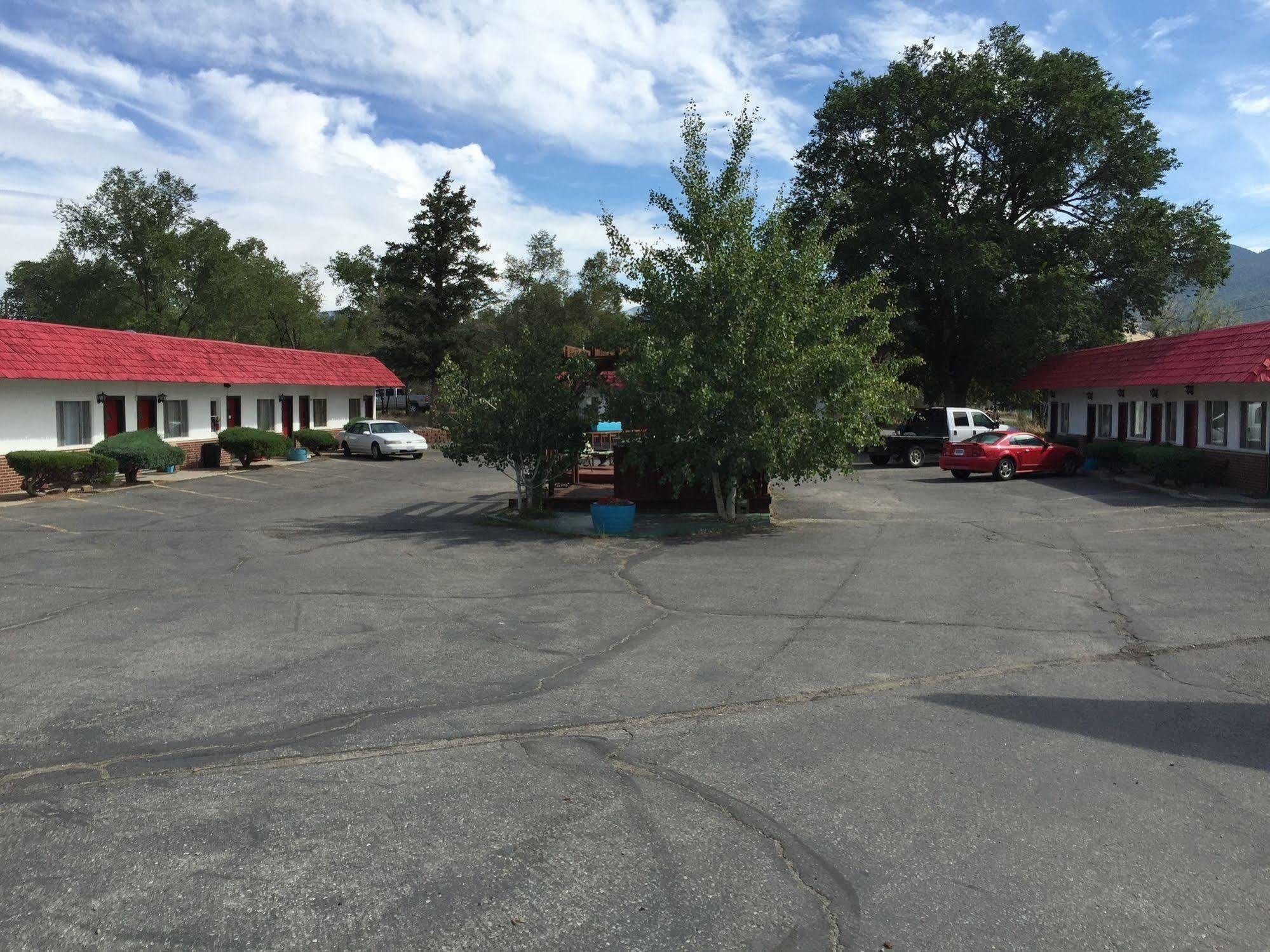 Circle R Motel Салайда Екстер'єр фото