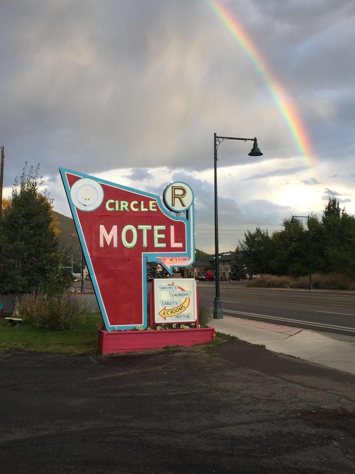 Circle R Motel Салайда Екстер'єр фото